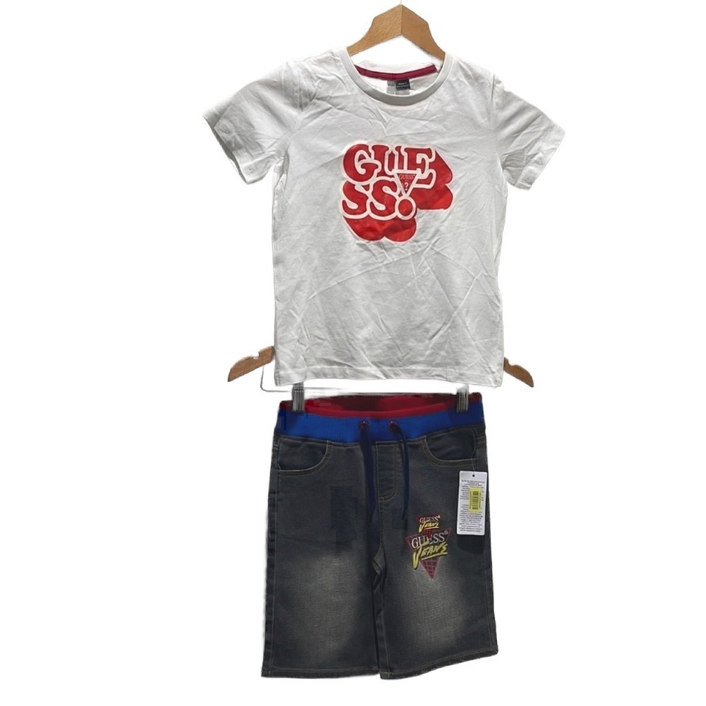 Guess Los Angeles white and gray /red Boys SET size 6 NWT